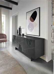 Madia di design a Salerno
