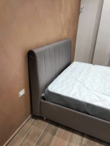 Camere matrimoniali complete per la zona notte a Salerno