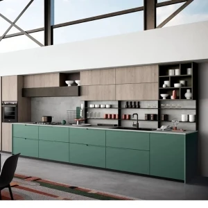 Cucine laccate a Salerno finiture su misura lucide e opache